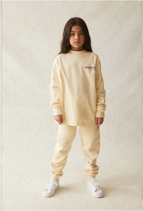 FEAR OF GOD ESSENTIALS SWEATPANTS SS21 BUTTERCREAM KIDS/JR