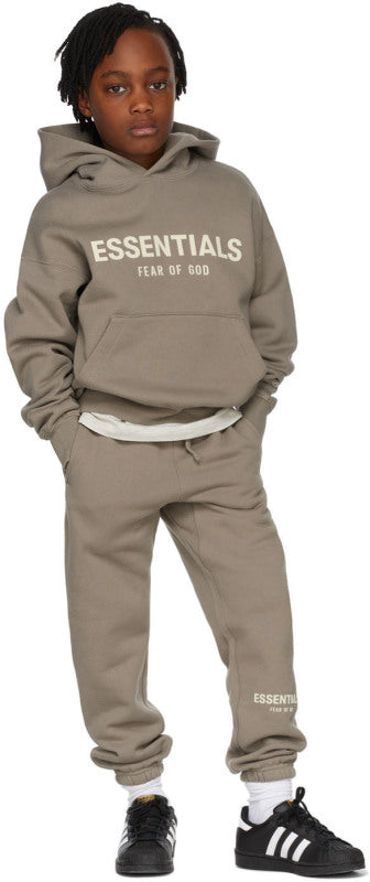 (SALE) FEAR OF GOD ESSENTIALS HOODIE DESERT TAUPE KIDS/JR SS22
