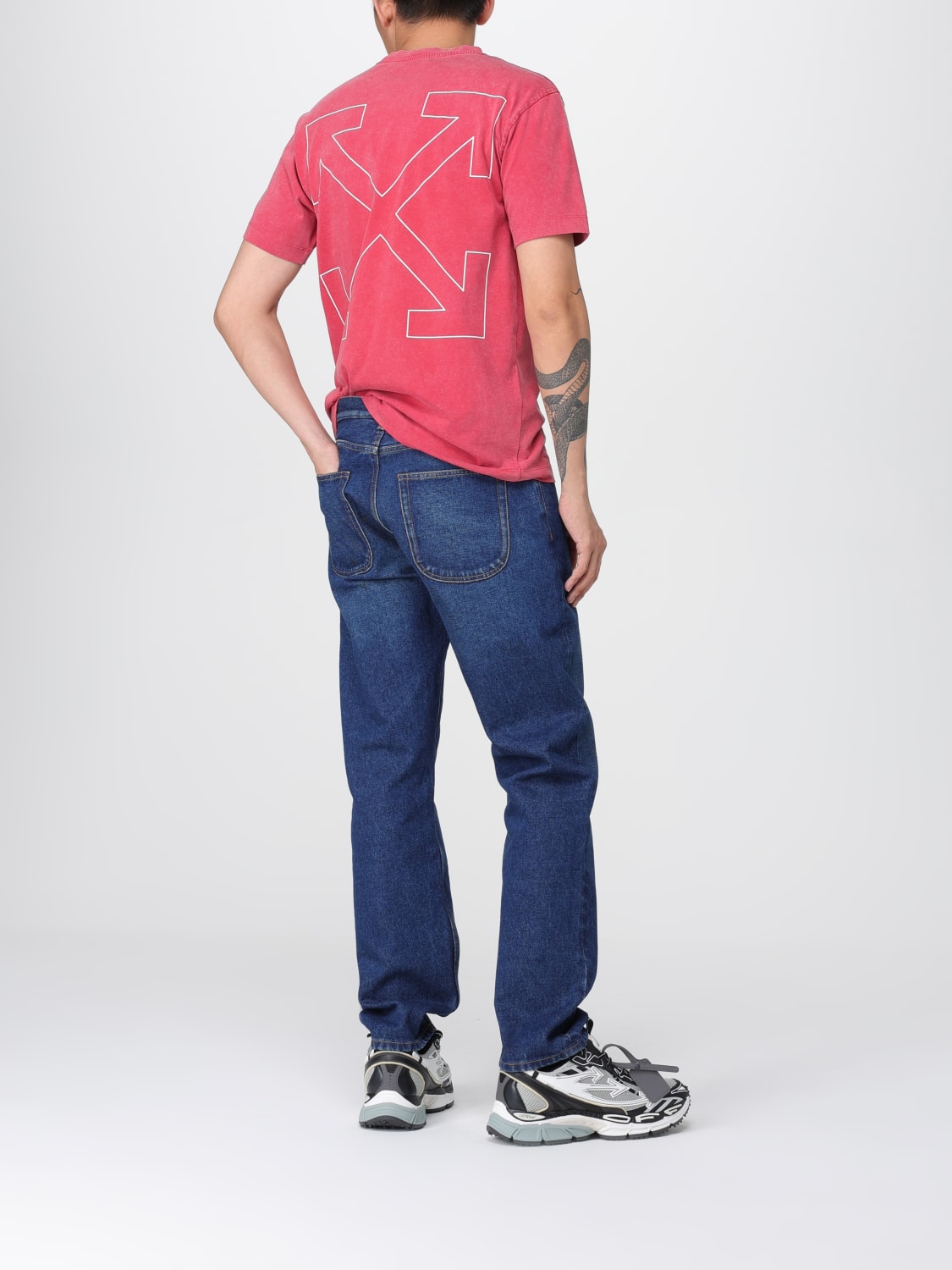 Off-White Men's Red Arrow Logo Cotton Crewneck T-Shirt - Sporty Slim Fit