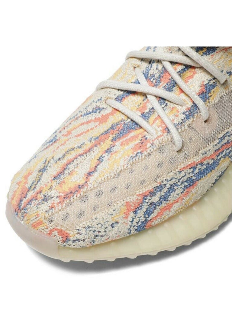YEEZY BOOST 350 V2 